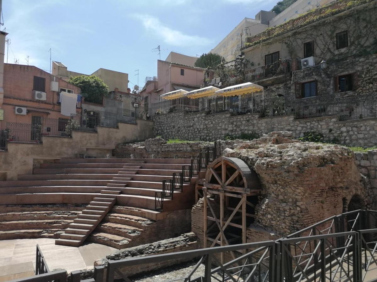Al Bajah Loft Monovano Con Requisiti Hotel Taormina Exterior photo